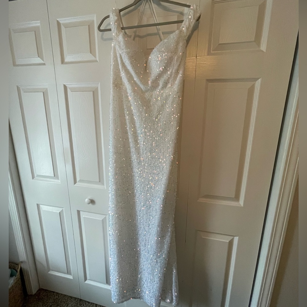White sequin formal dress, size 3XL